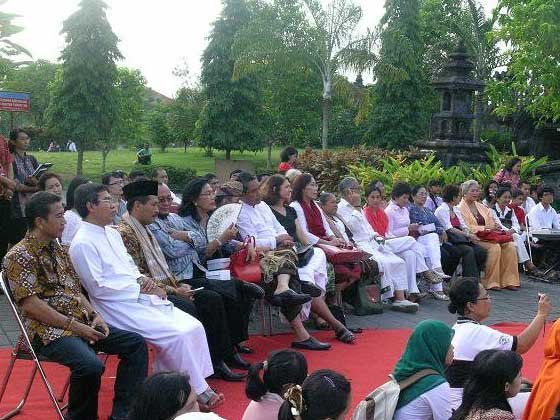 Deklarasi IWAG-Peace Bali